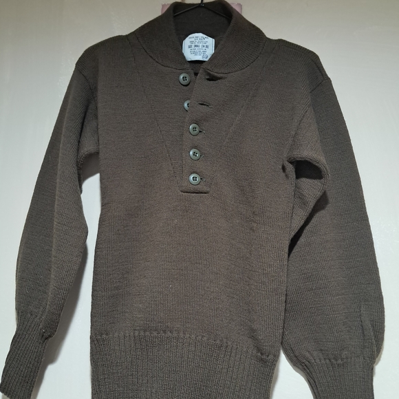 Vintage 100% Wool Olive Drab Sweater – Military Style – Size S - Picture 2 of 11